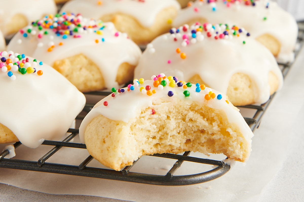 Irresistibly Soft Sour Cream Cookies Bake Or Break 6182