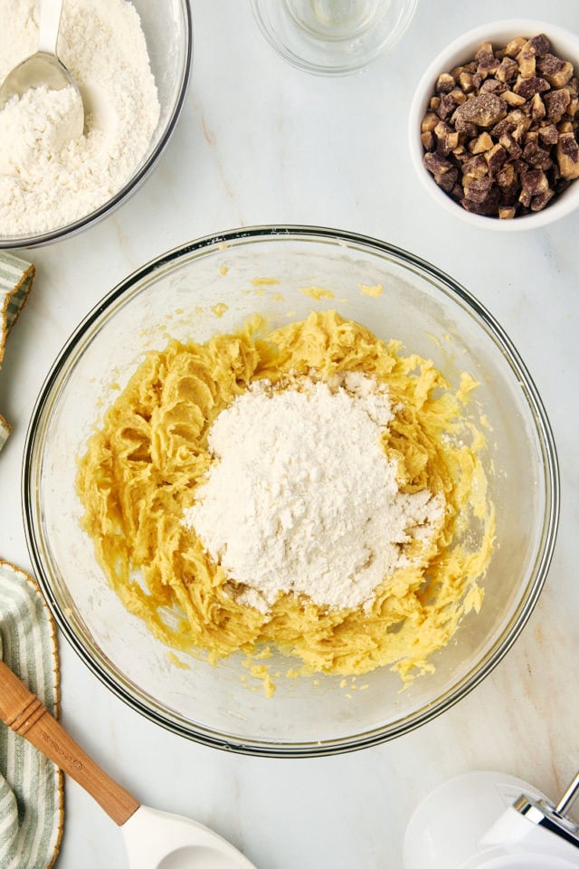 Dry ingredients added to bowl of wet ingredients