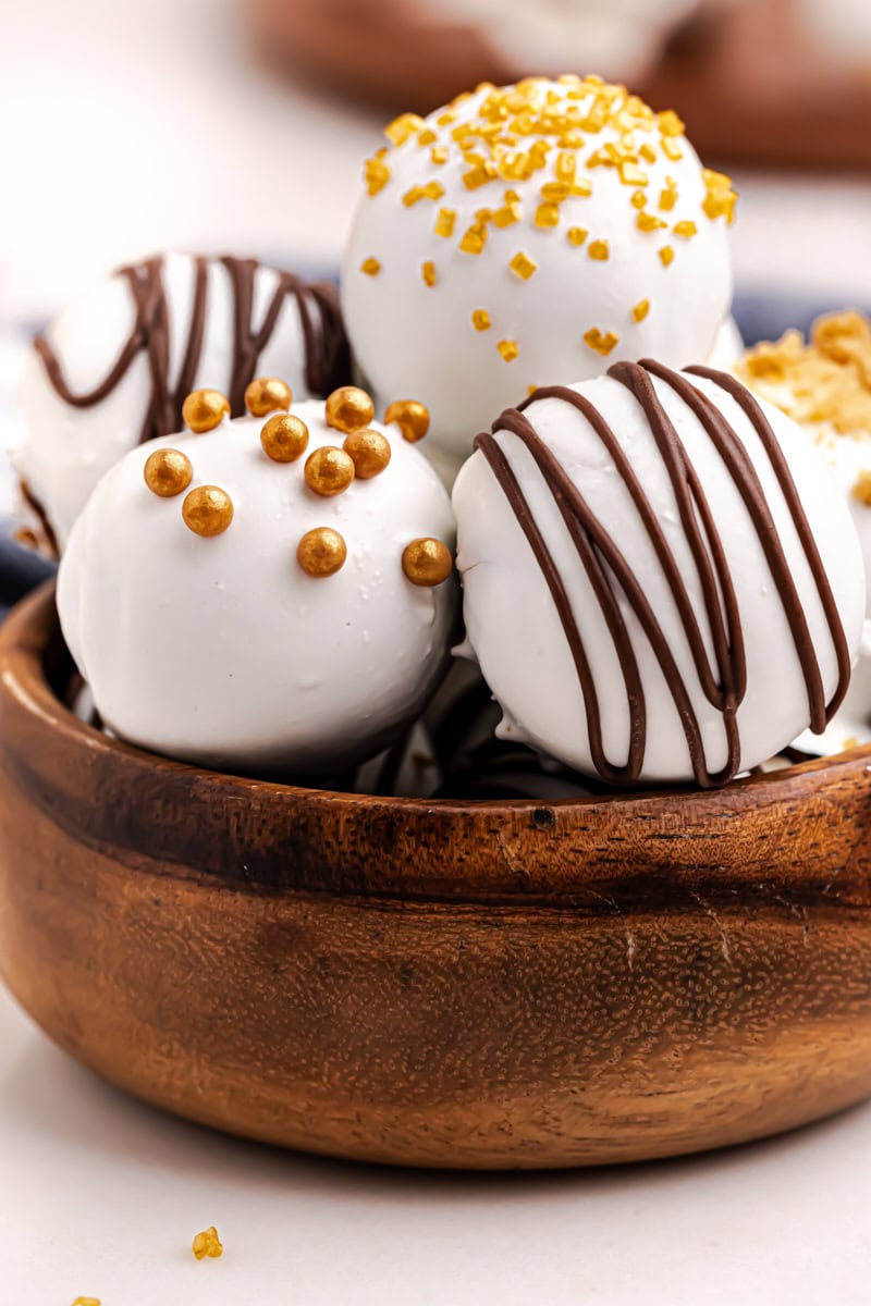 close-up of gingerbread truffles in a wooden bowl