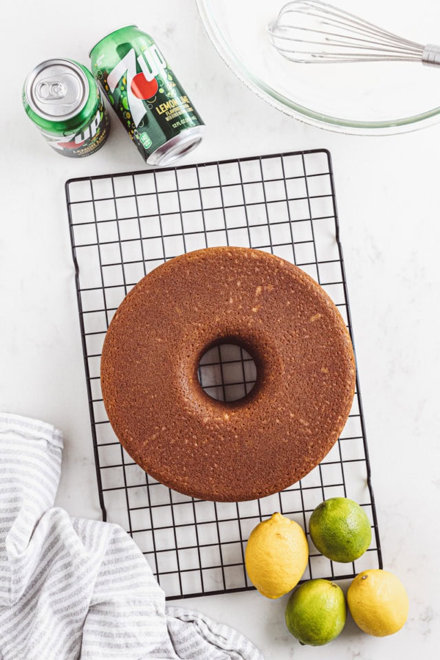 overhead view of 7UP cake cooling on a wire rack