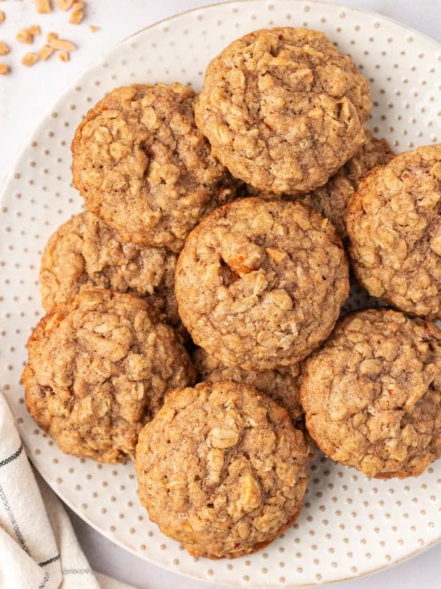 TOFFEE ALMOND OATMEAL COOKIES STORY