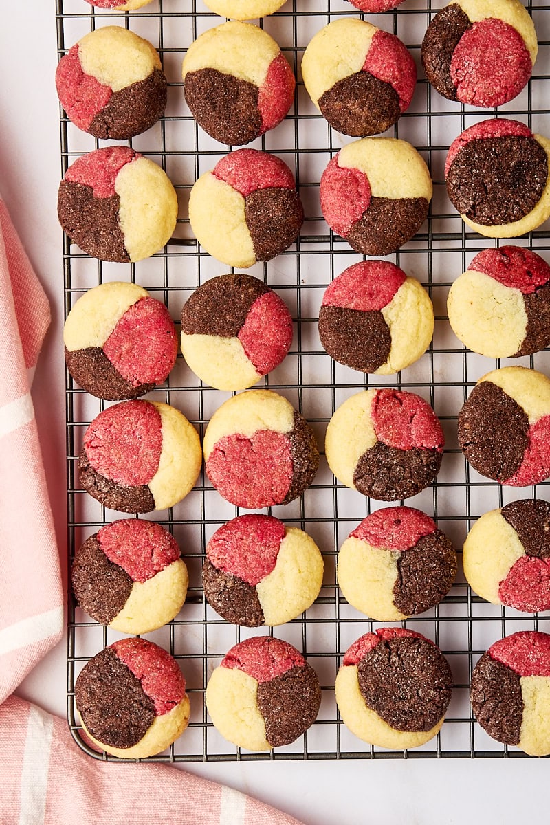 overhead view of Neapolitan cookies on a wire rack